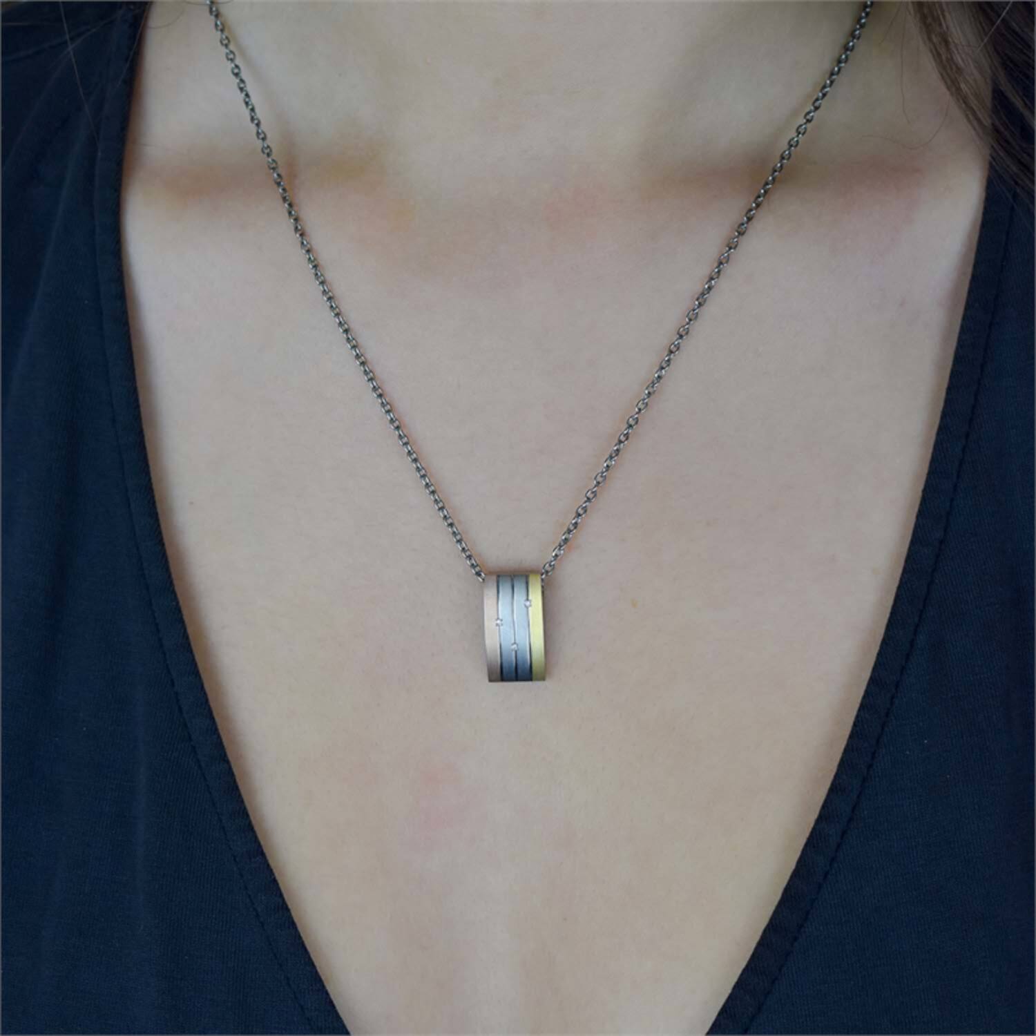  Pendants with stone - Titanium - Diamond - 0.015ct