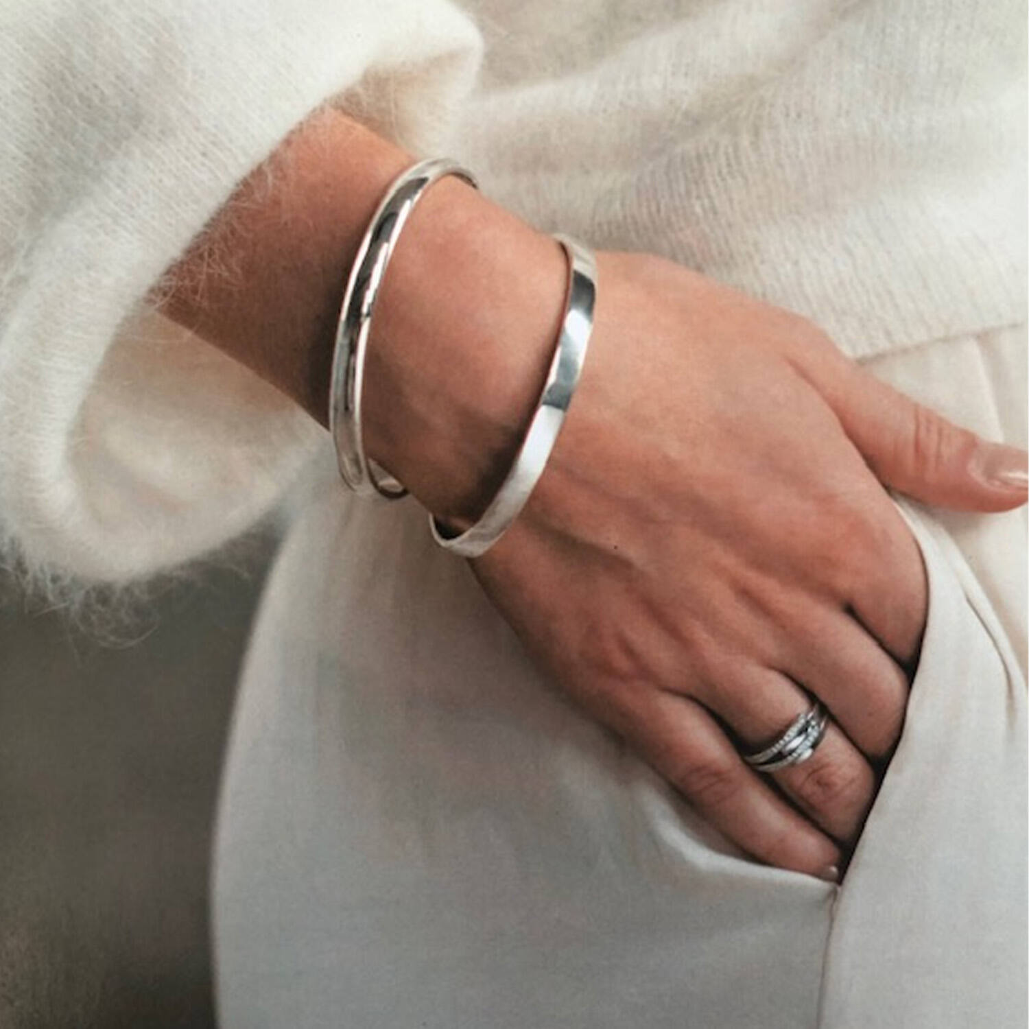  Bangles - Solid Silver Bangles - Solid - Square - 8mm - Ø 60mm