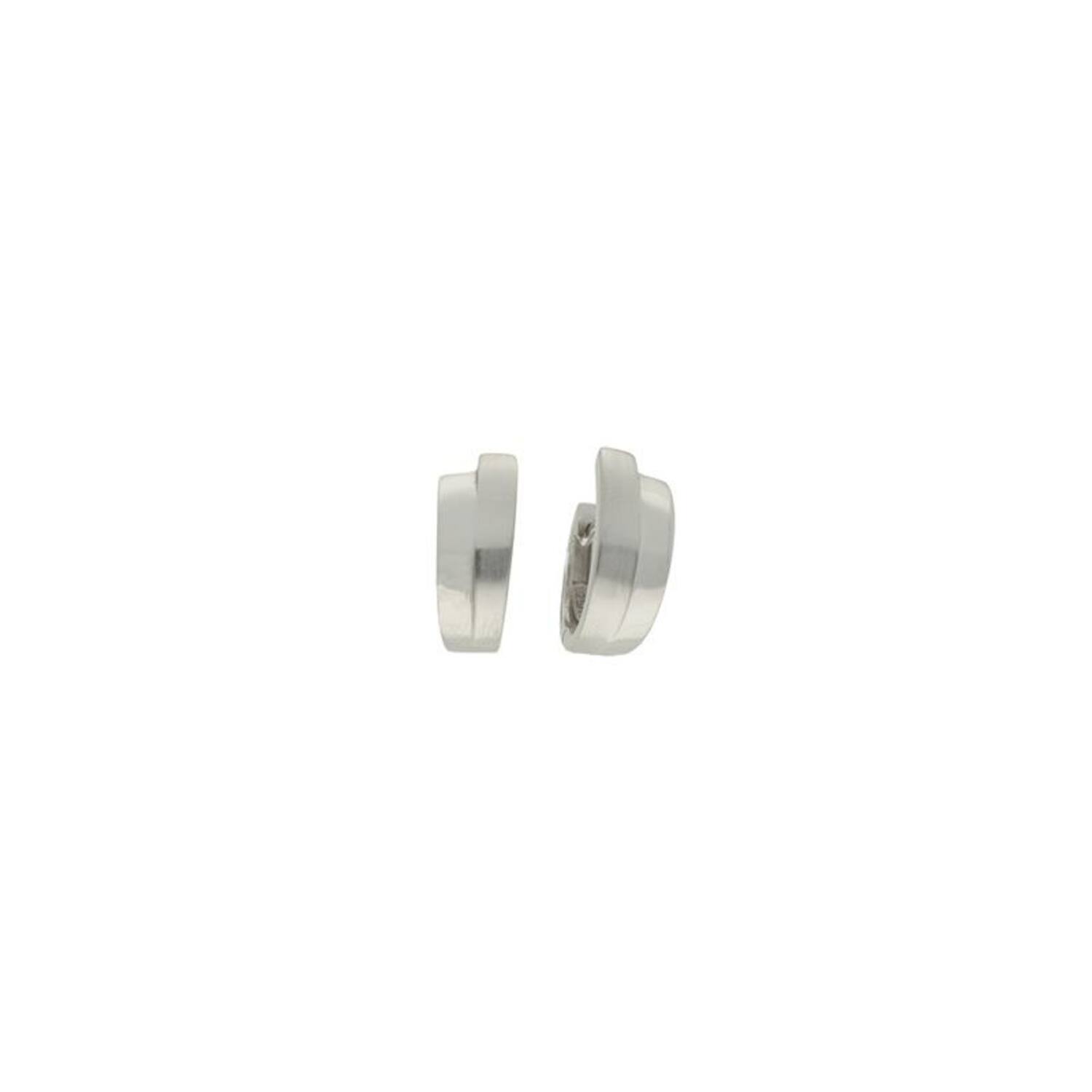  Earrings with folding clasp