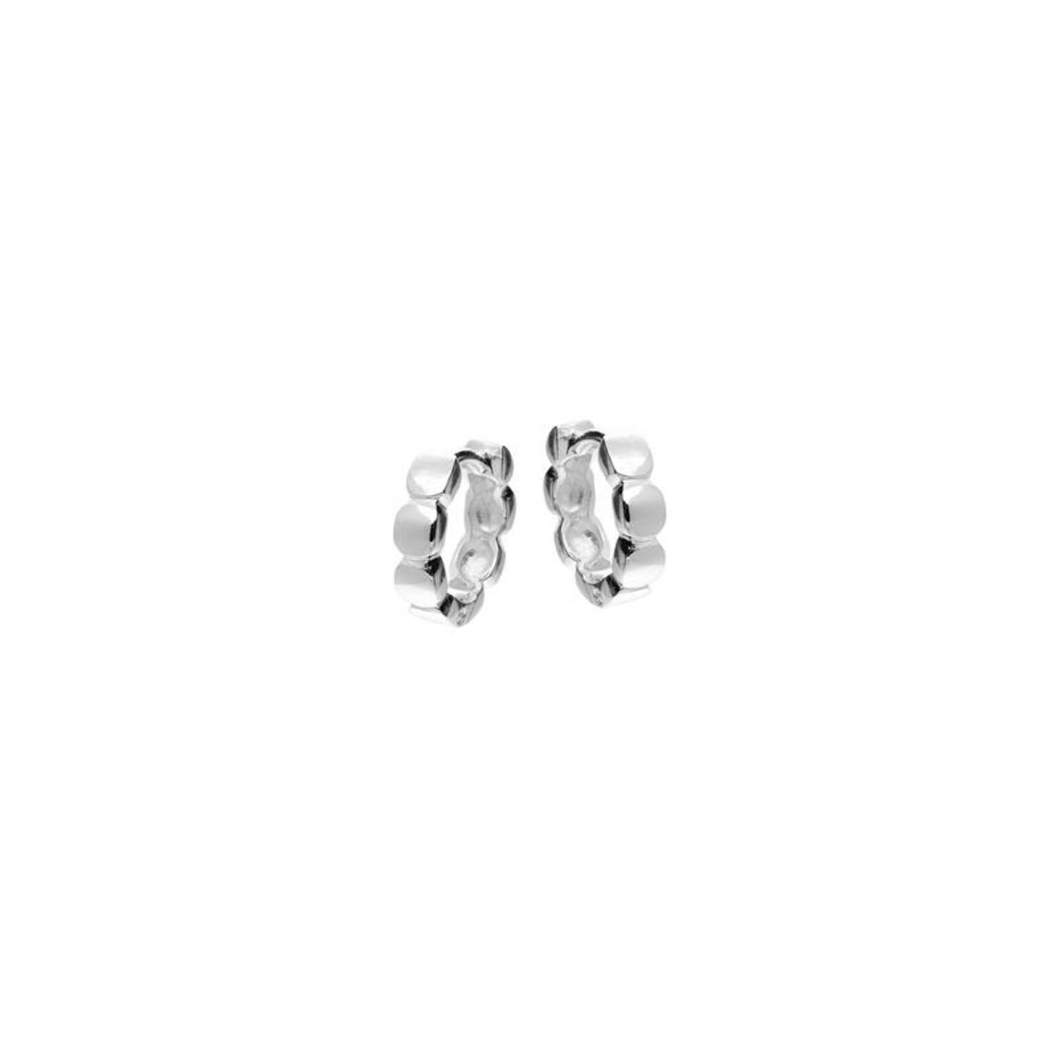  Earrings with folding clasp
