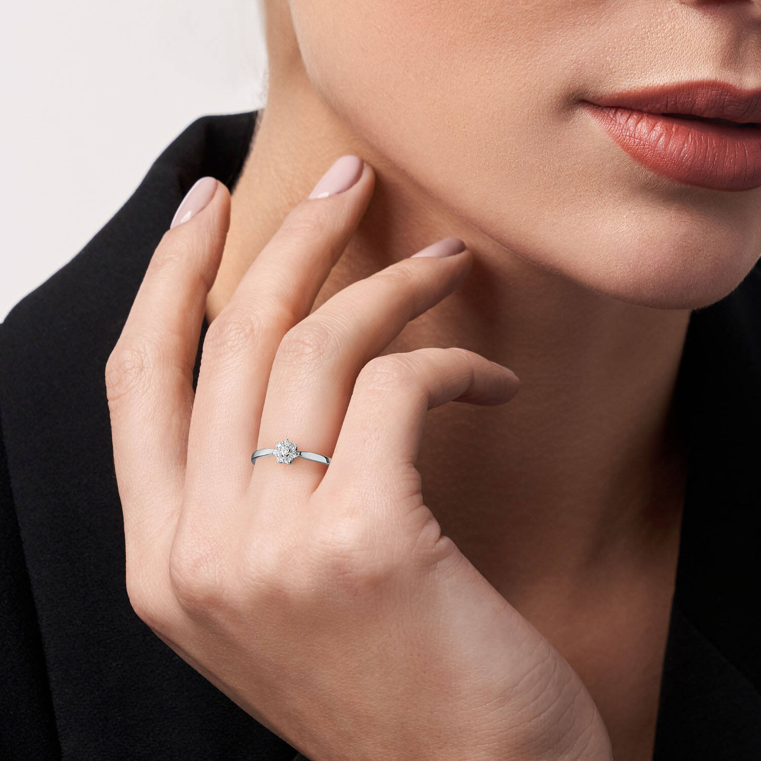  Ringe mit Stein - Rosette - 0.09ct