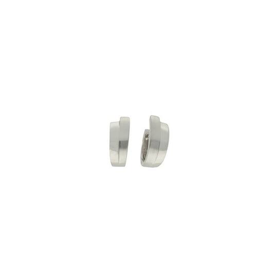  Earrings with folding clasp