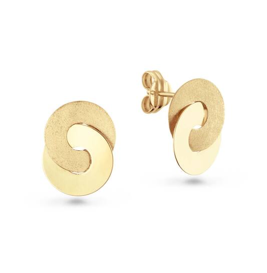  Ear studs