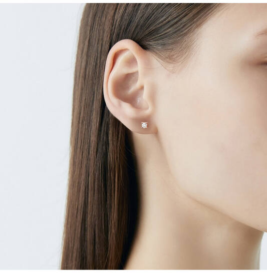  Ear studs - Solitaire Moderne - 0.3ct